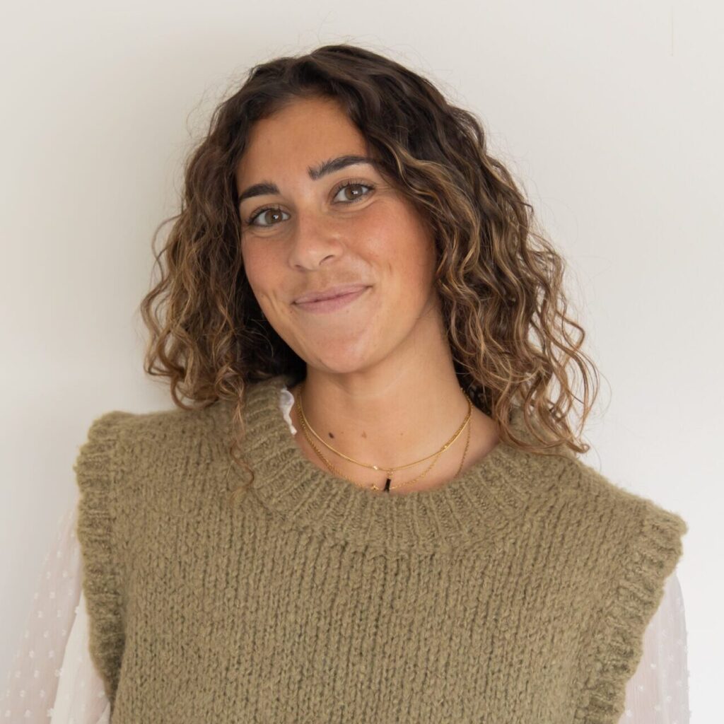 Chiropractor Xana Gonzalez