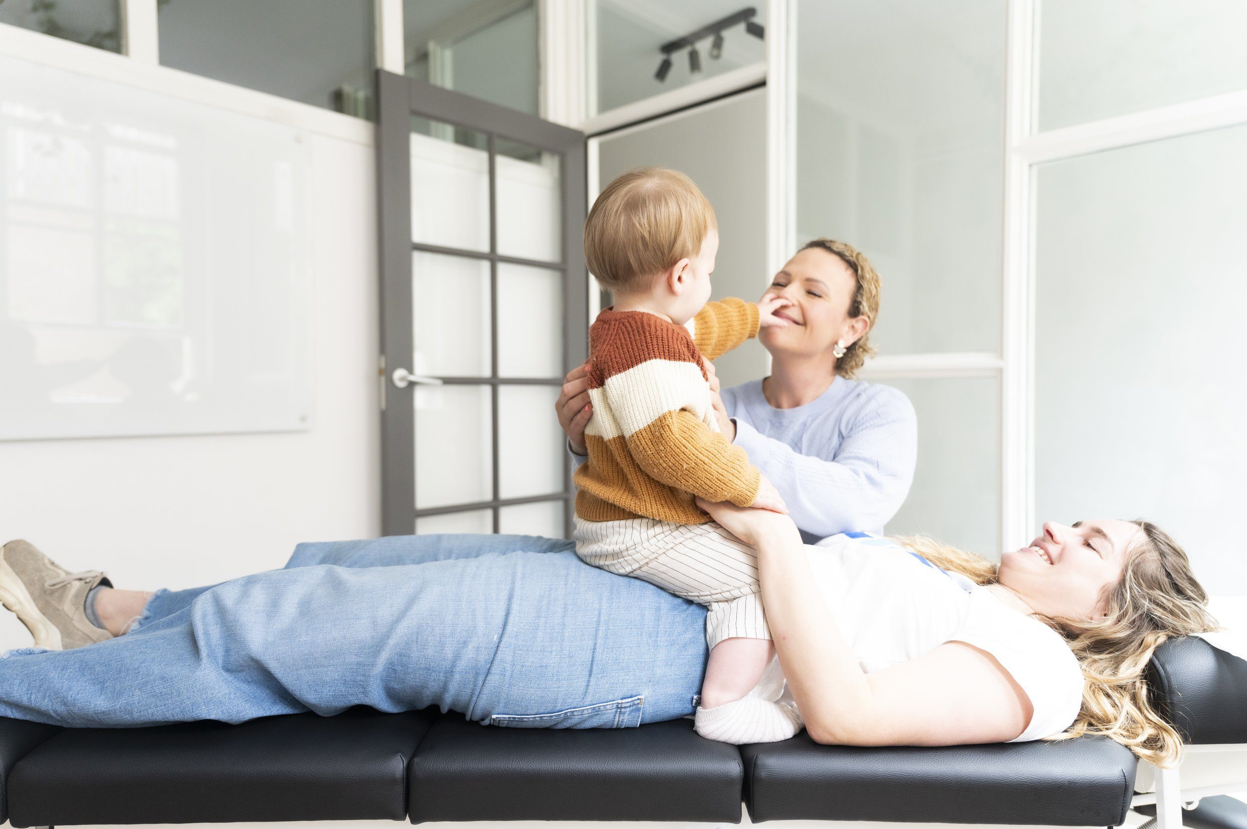 Reflux baby - why your babies spit up so much and what you can do